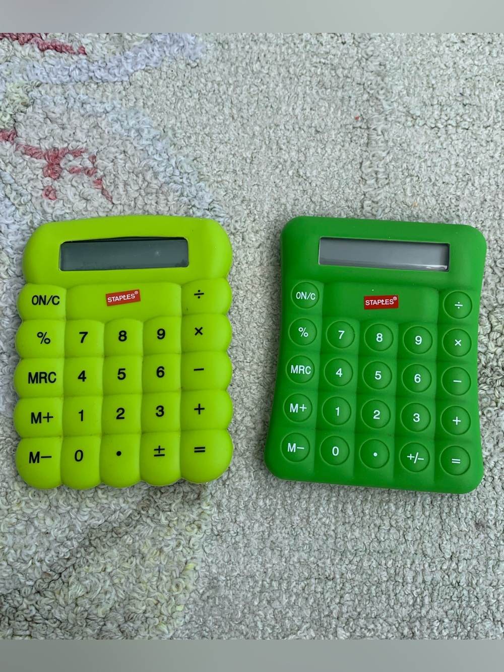 Staples Flexible Silicone Bubble Basic Handheld Calculators (Set of 2)